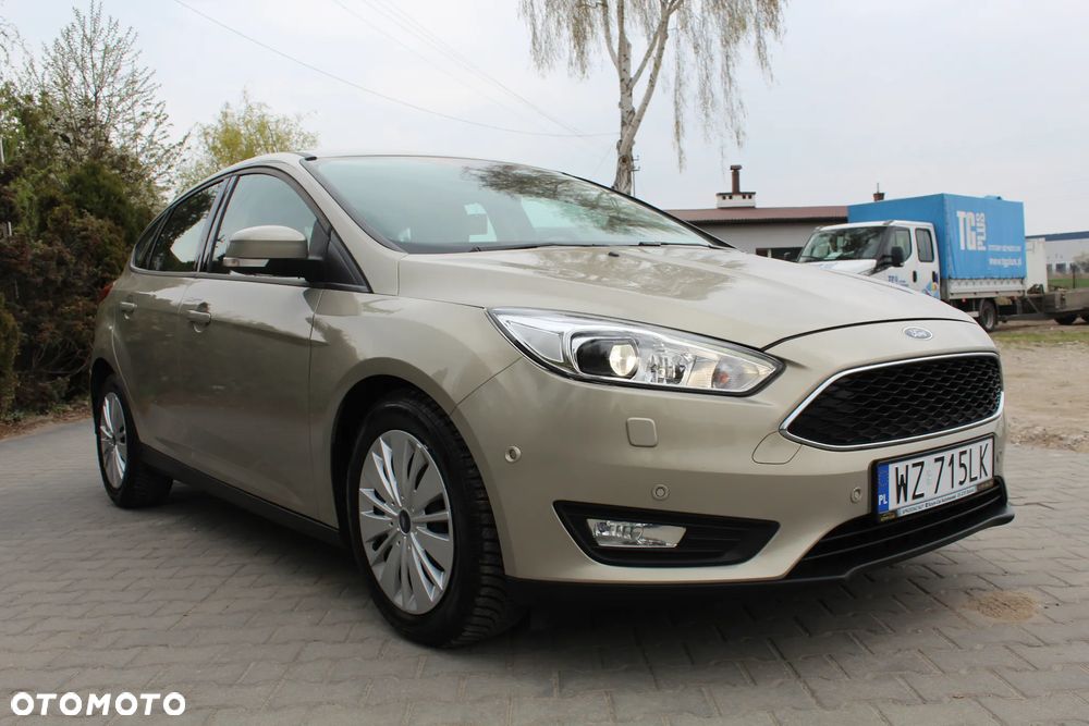 Ford Focus 1.0 EcoBoost Titanium - 9
