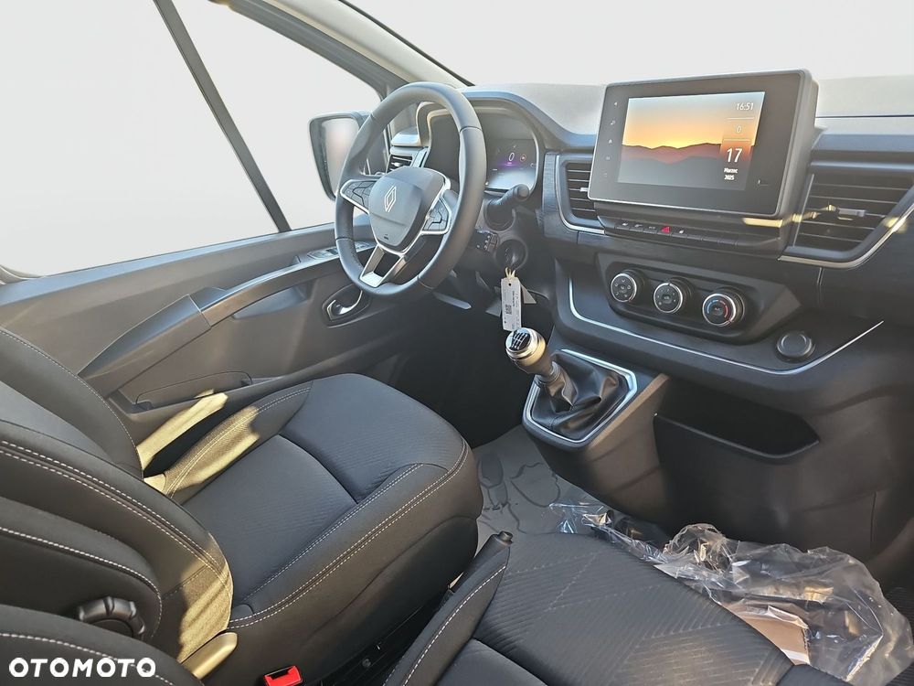 Renault Trafic - 10