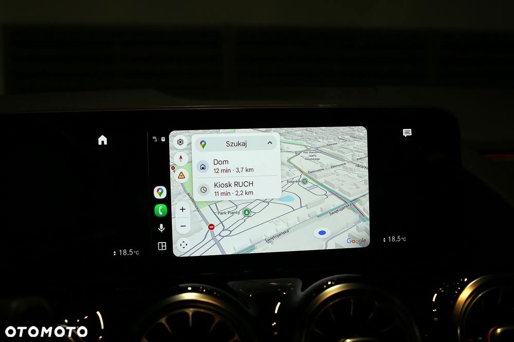 Mercedes-Benz GLA 250 4-Matic AMG Line - 36