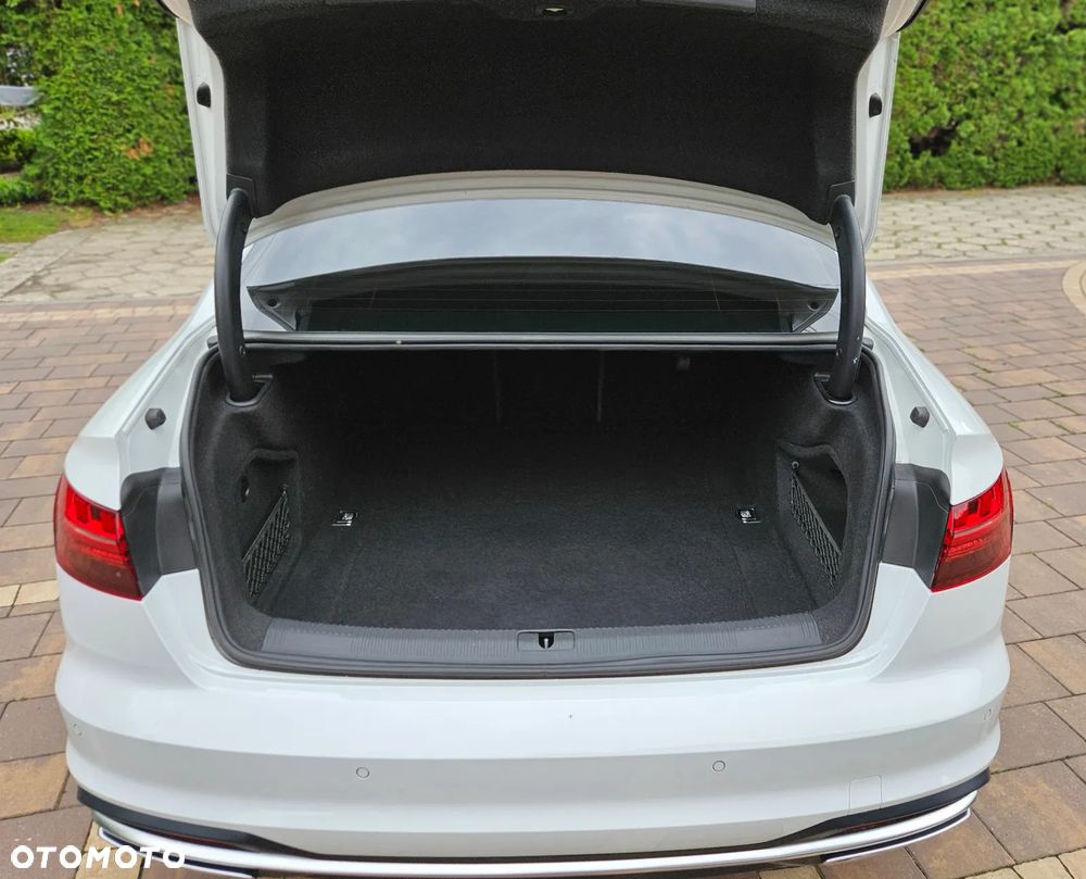 Audi A4 Limousine 40 TFSI mHEV S tronic - 31