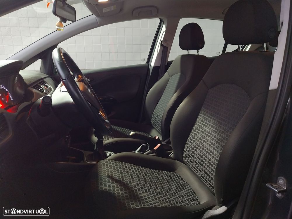 Opel Corsa 1.2 Dynamic - 4