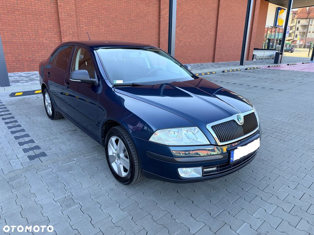 Skoda Octavia 2012 photo 3