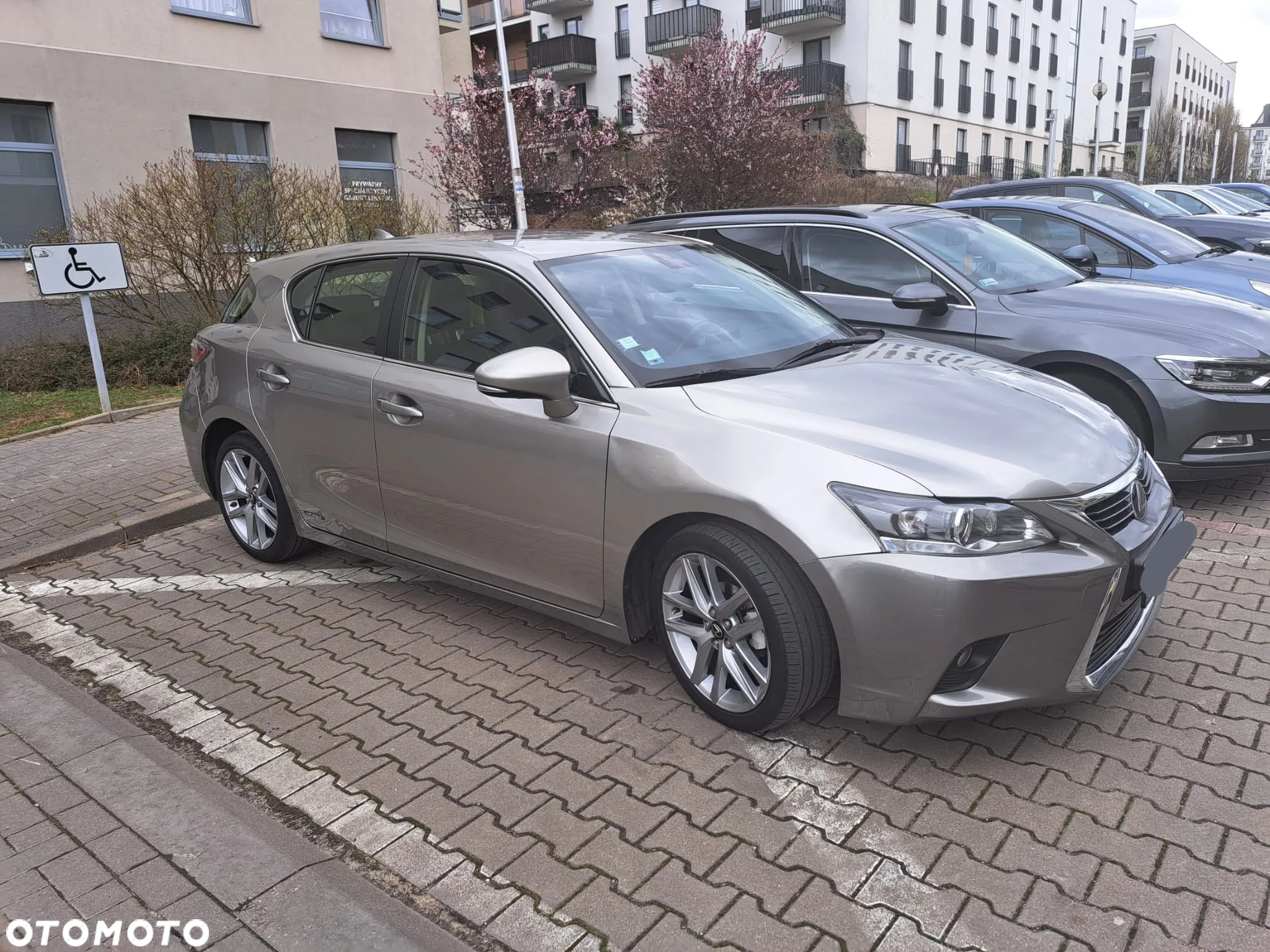 Lexus CT - 2