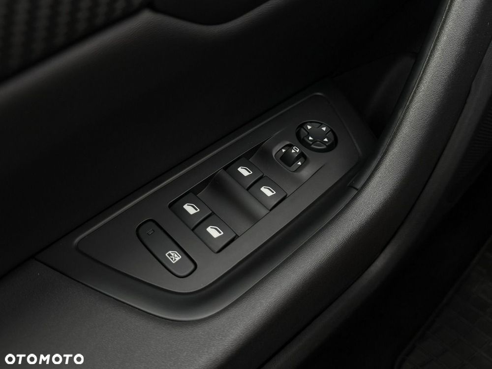 Peugeot 508 1.6 PureTech HYbrid PHEV Allure S&S EAT8 - 32