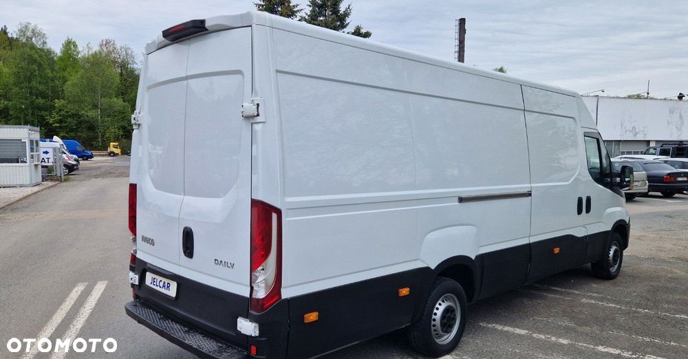 Iveco Daily 35S15 - 24