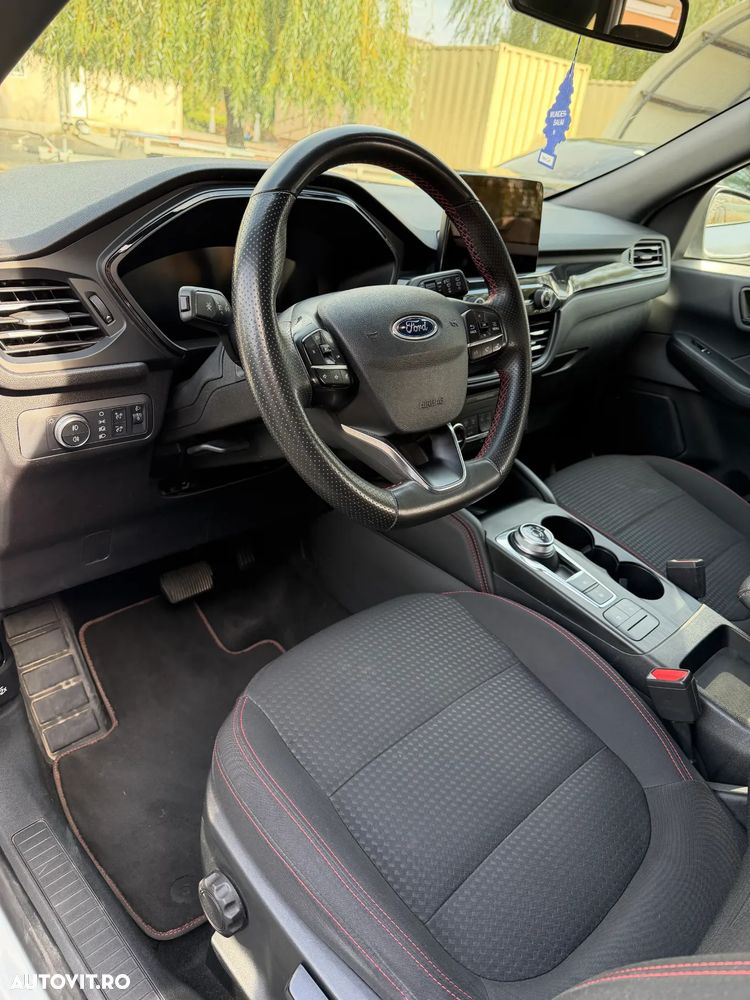 Ford Kuga 2.5 Duratec FHEV ST-LINE - 11