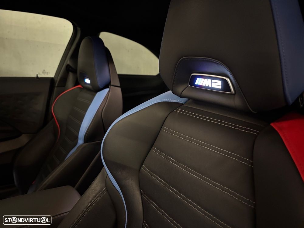 BMW M2 Auto - 10
