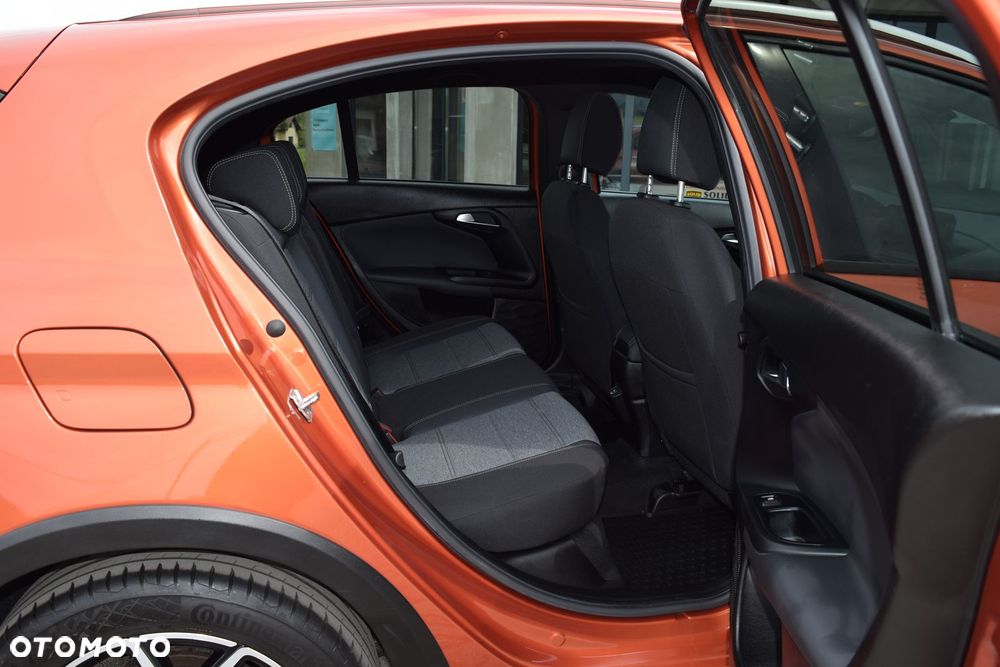 Fiat Tipo 1.6 MultiJet Cross - 24