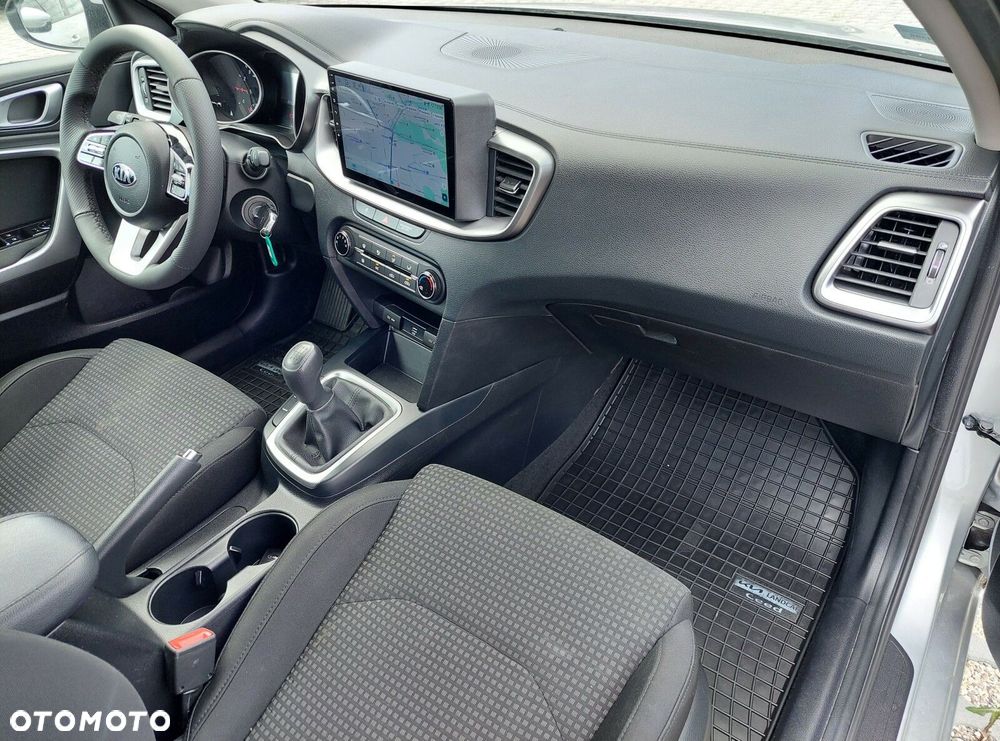 Kia Ceed 1.0 T-GDI S - 26