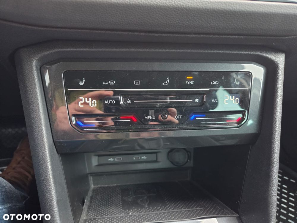 Volkswagen Tiguan 2.0 TDI SCR Elegance DSG - 23