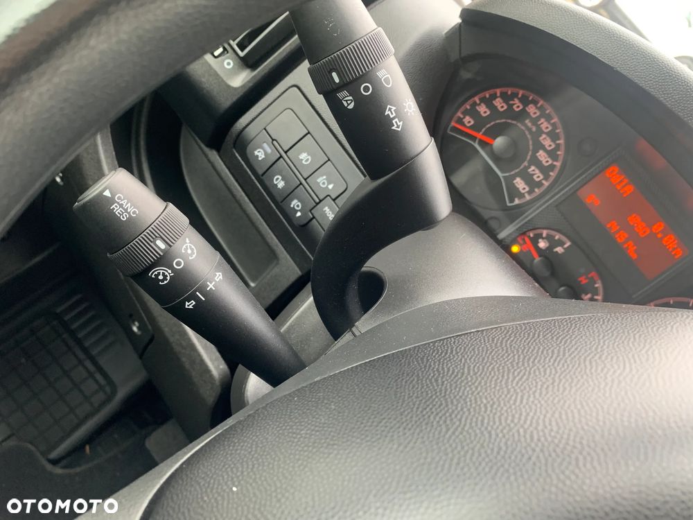 Peugeot BOXER 2,2hdi -165KM L3H2 - 17