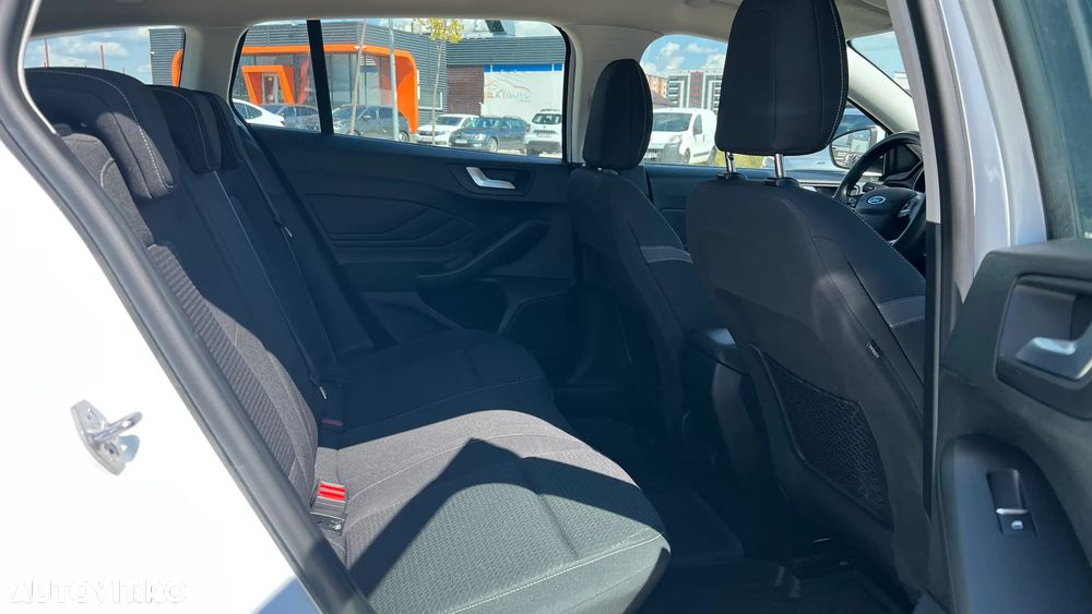 Ford Focus 1.5 EcoBlue Start-Stopp-System TREND - 8