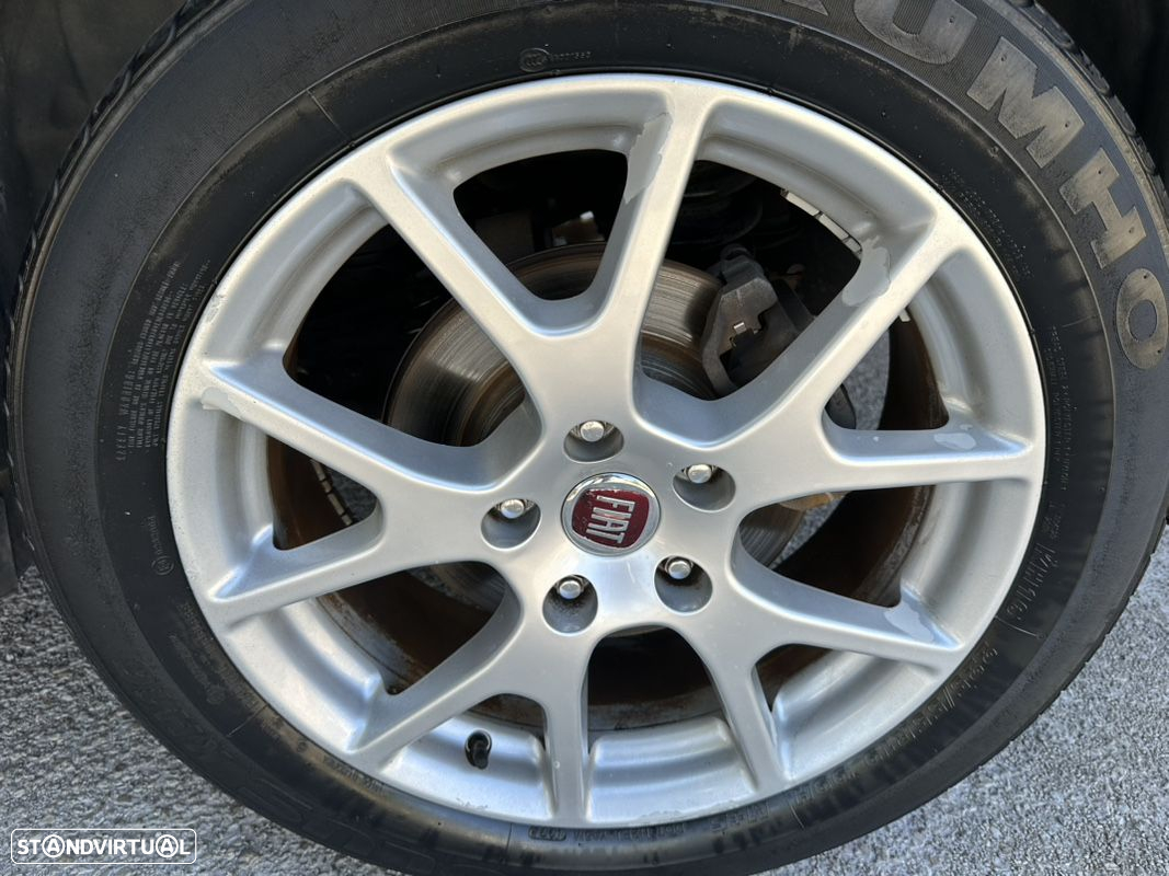 Fiat Freemont 2.0 M-Jet Urban - 26