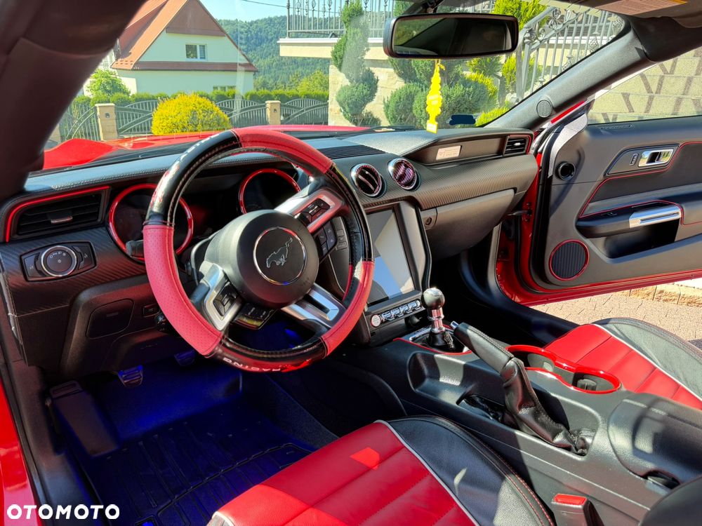 Ford Mustang 3.7 V6 Premium - 12