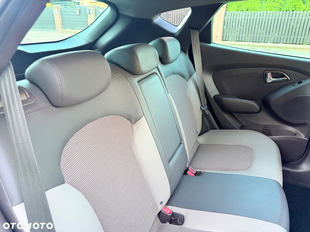 Hyundai ix35 - 14