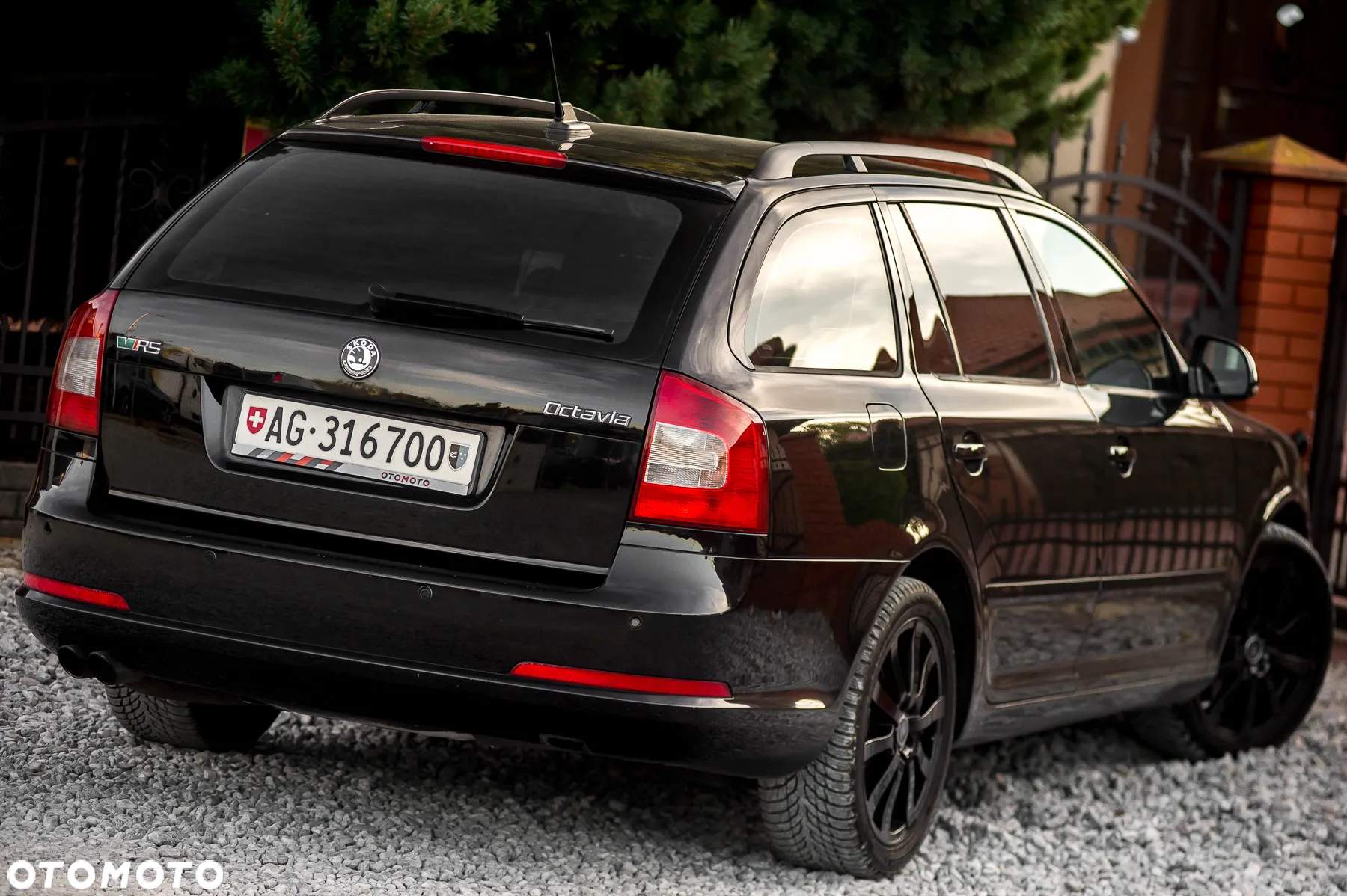 Skoda Octavia Combi 2.0 TSI RS - 12