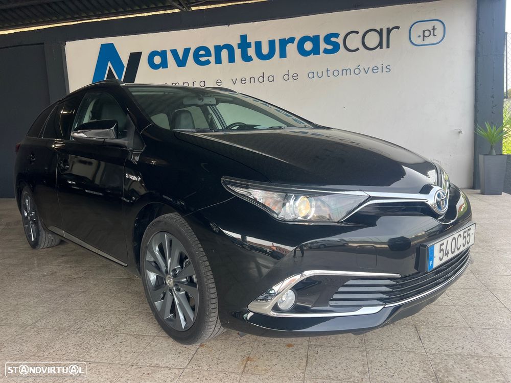Toyota Auris Touring Sports 1.8 HSD Sport+Skyview +Navi - 2