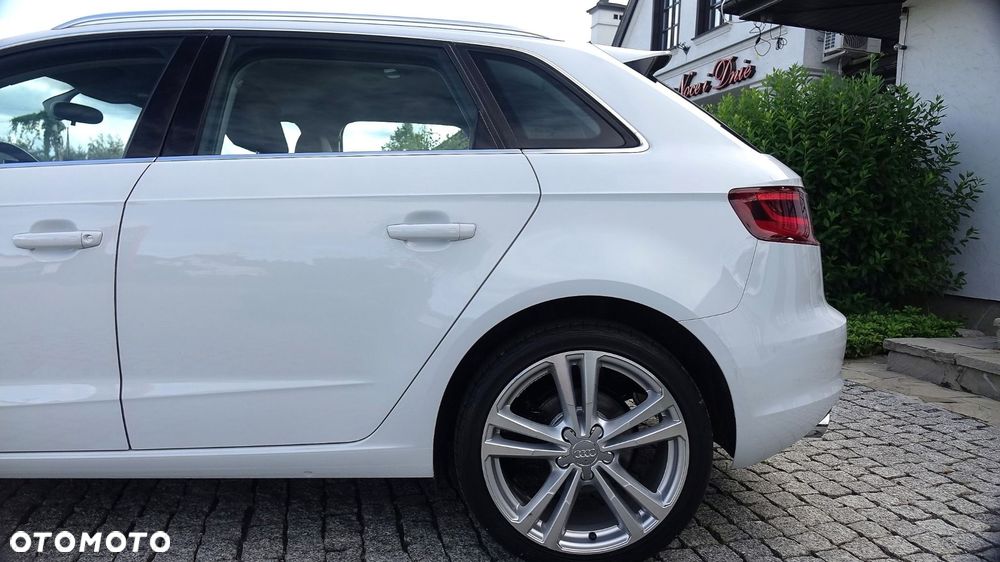 Audi A3 Sportback - 21