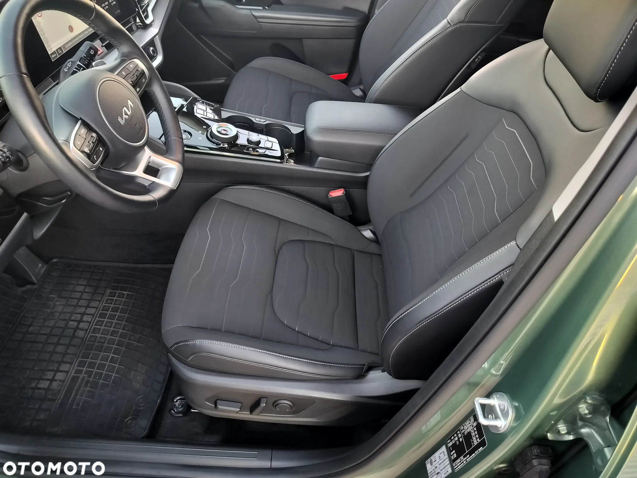 Kia Sportage 1.6 T-GDI HEV Business Line 2WD - 31