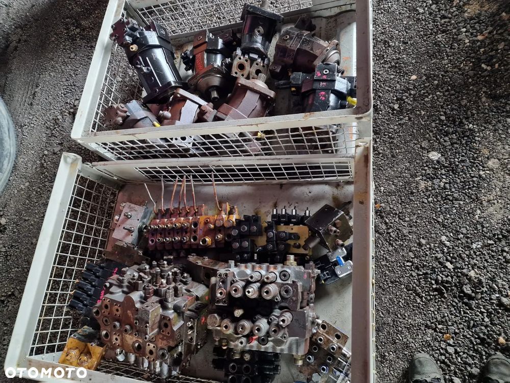 Pompa hydrauliczna silnik jazdy reduktor obrotu rozdzielacz hydrauliczny  różne typy do ciągników maszyn budowlanych i leśnych - 13