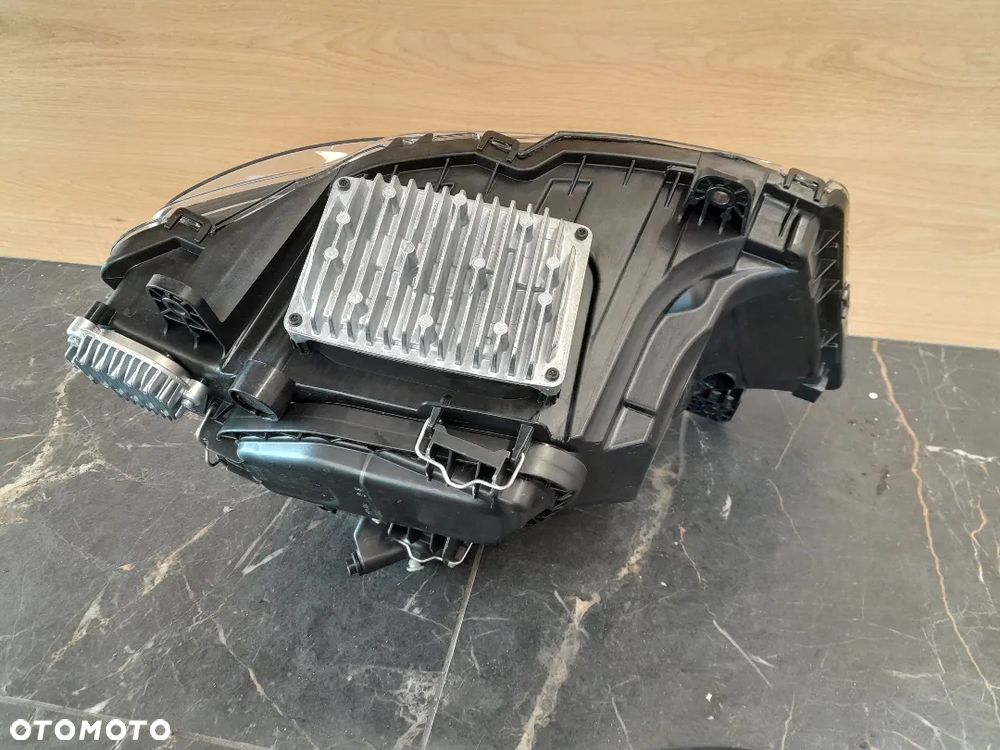 REFLEKTOR MAN TGX TGS FULL LED - 8