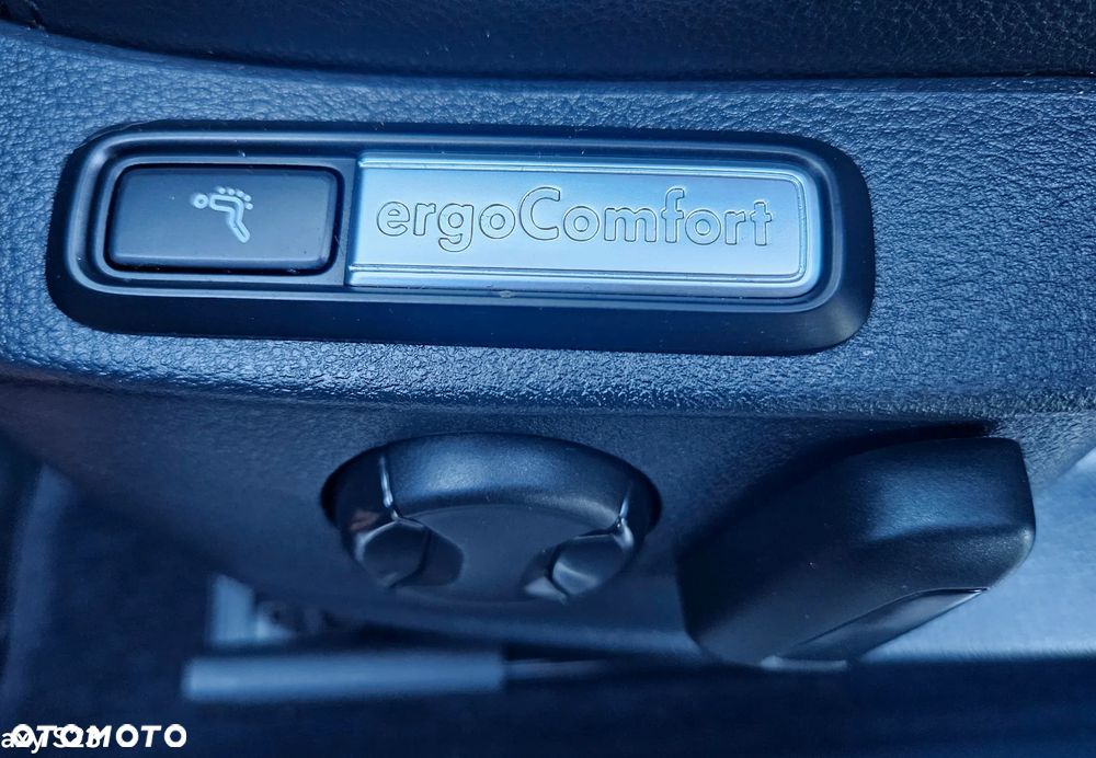 Volkswagen Passat 2.0 TDI (BlueMotion Technology) Highline - 30