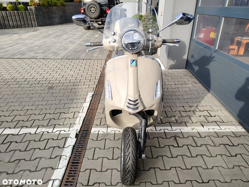 Piaggio Vespa - 8