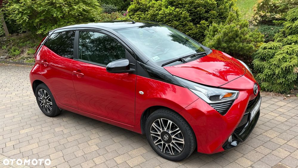 Toyota Aygo x-cite - 1