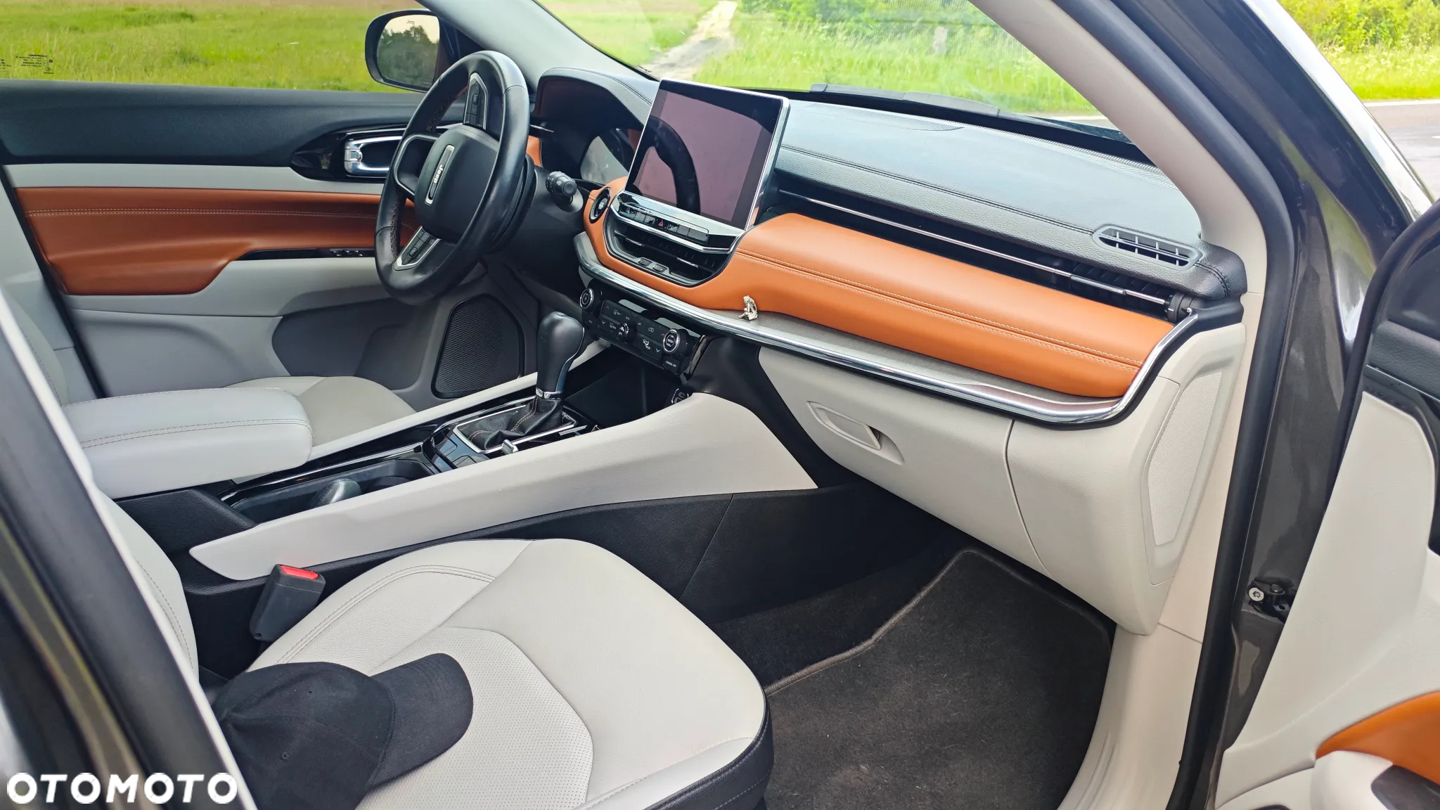 Jeep Compass - 27