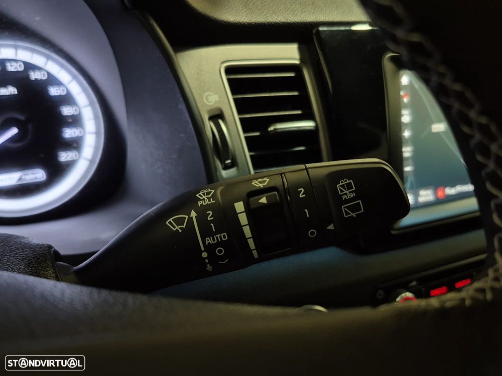 Kia Niro 1.6 GDi HEV TX - 34