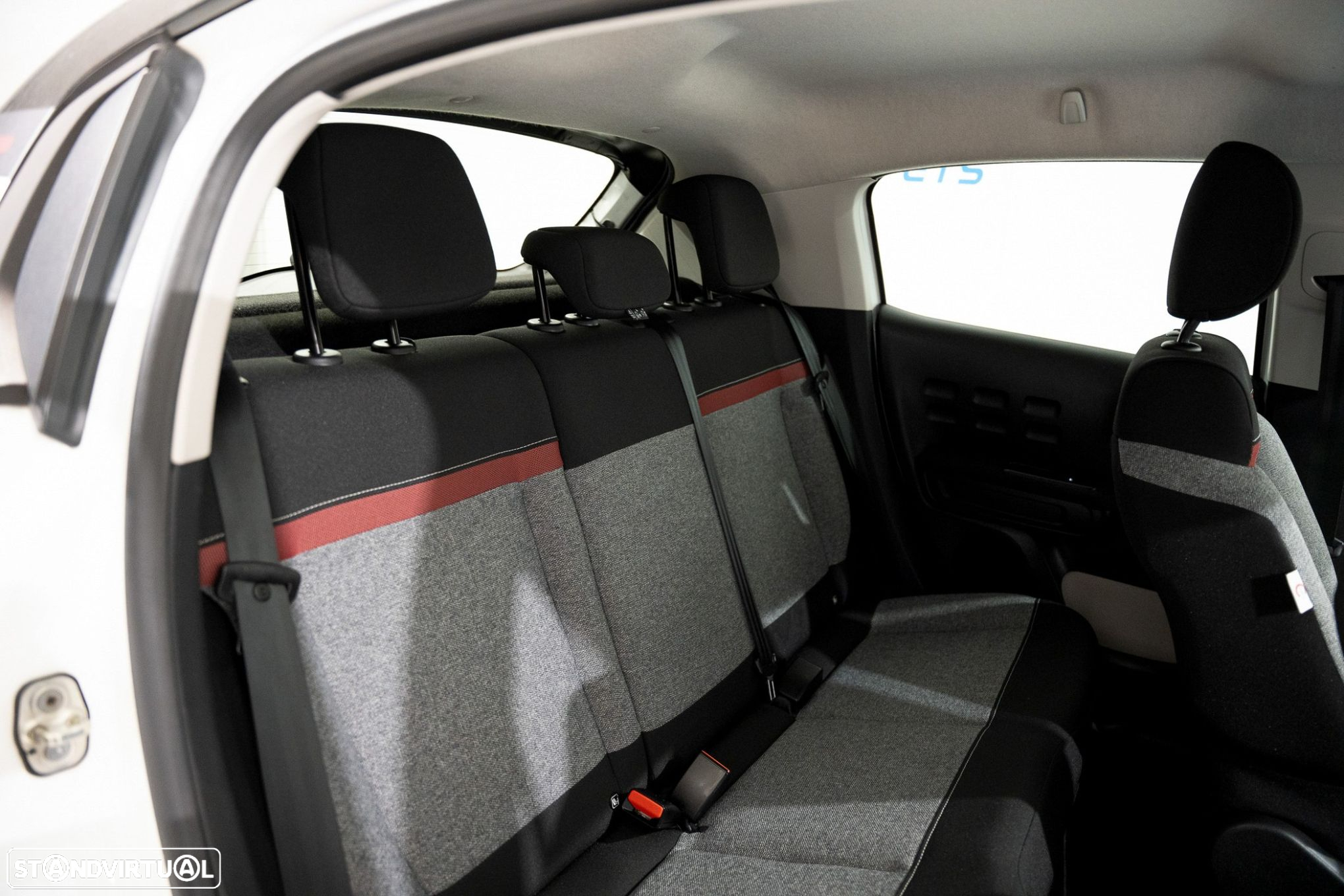 Citroën C3 1.2 PureTech C-Series - 11