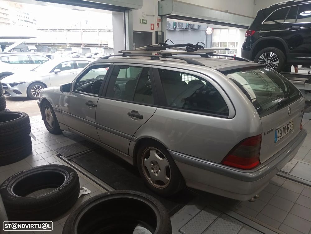 Mercedes-Benz C 220 - 6