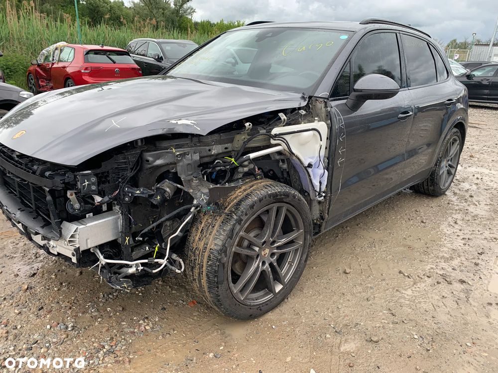Porsche Cayenne Tiptronic S - 8