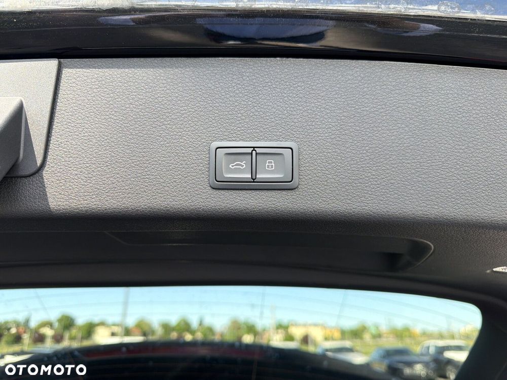 Audi e-tron - 20