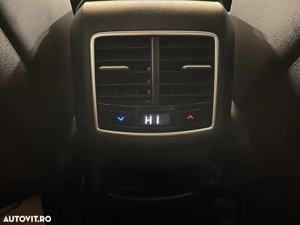 Kia Sportage 1.6 T-GDI HEV 6AT 4x4 Business Line - 18