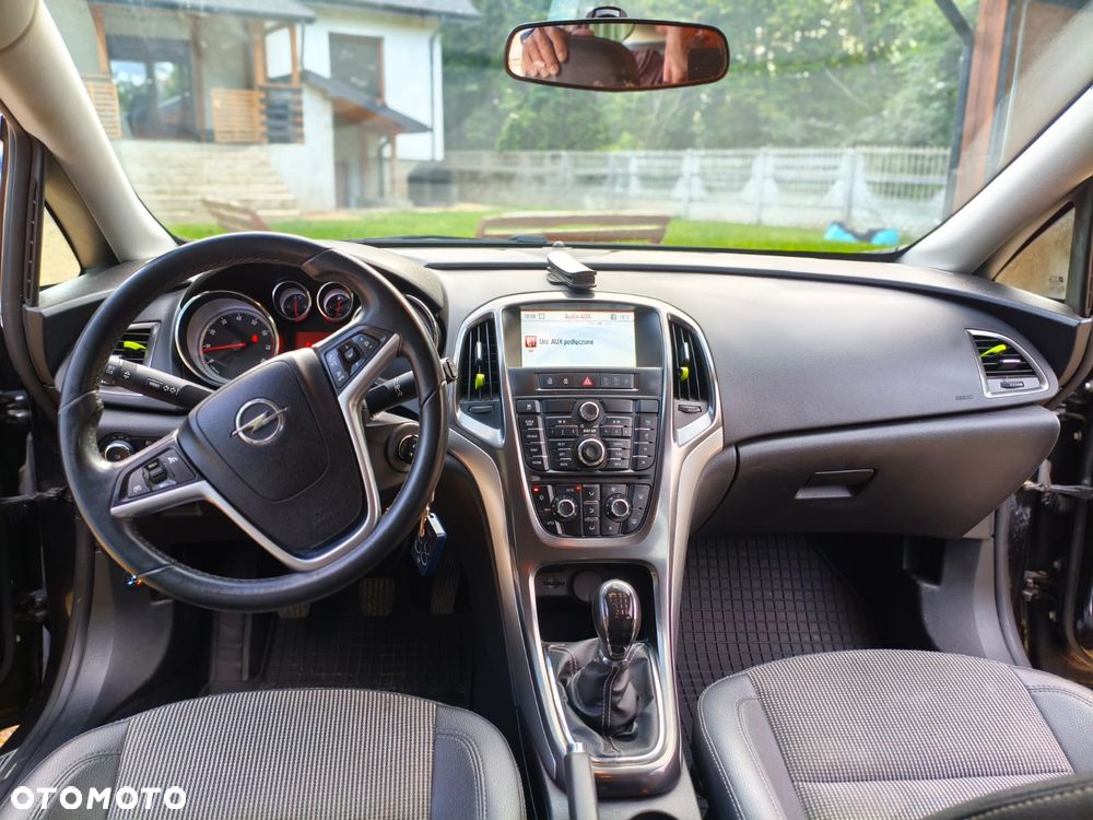 Opel Astra 1.4 T Cosmo - 7
