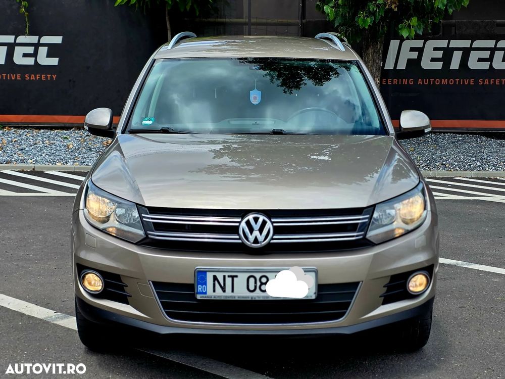 Volkswagen Tiguan - 2