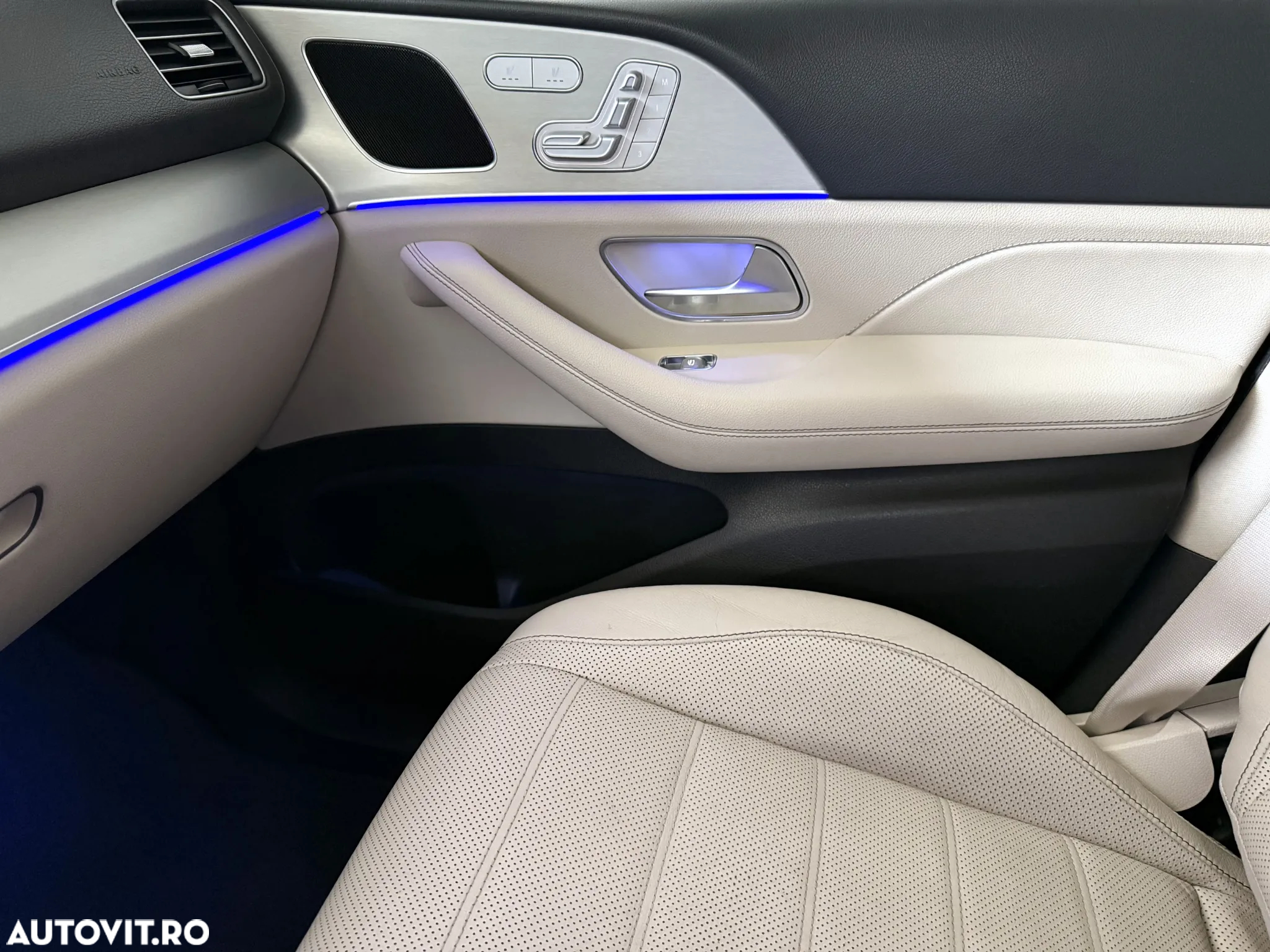 Mercedes-Benz GLE 300 d 4Matic 9G-TRONIC AMG Line - 22