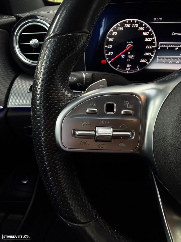 Mercedes-Benz E 300 de AMG Line - 16