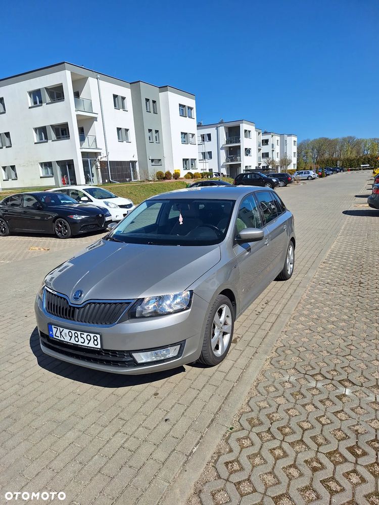 Skoda RAPID 1.2 TSI Elegance - 2