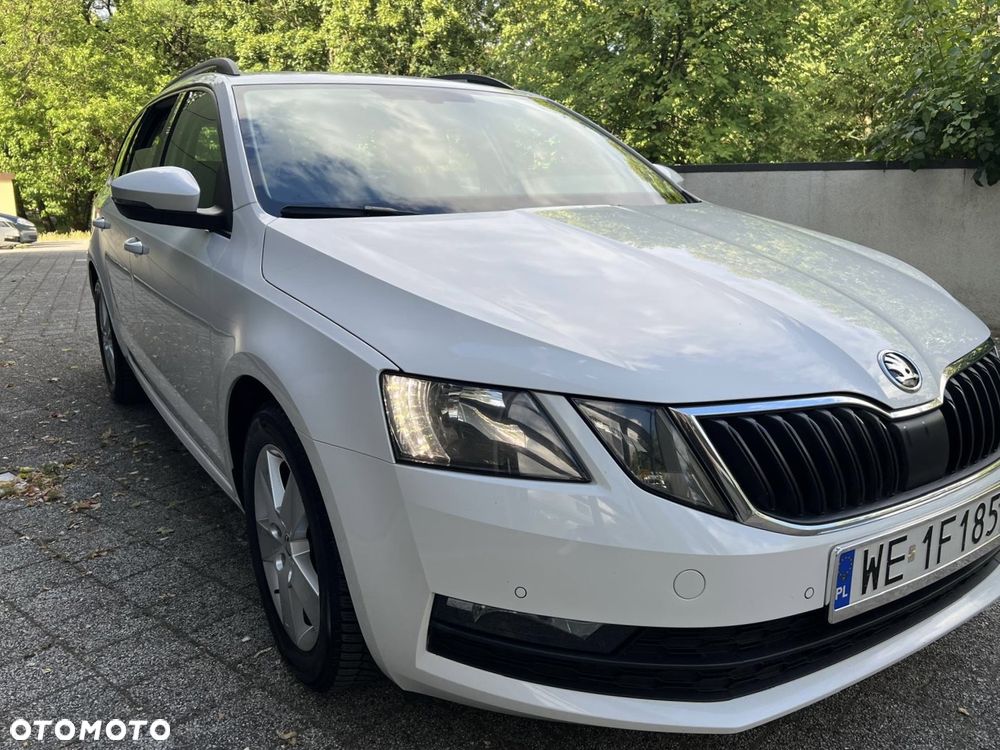 Skoda Octavia 1.6 TDI Ambition - 4