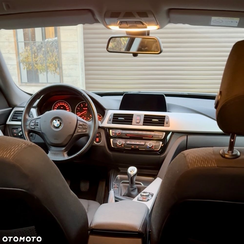 BMW 3GT 318d - 6