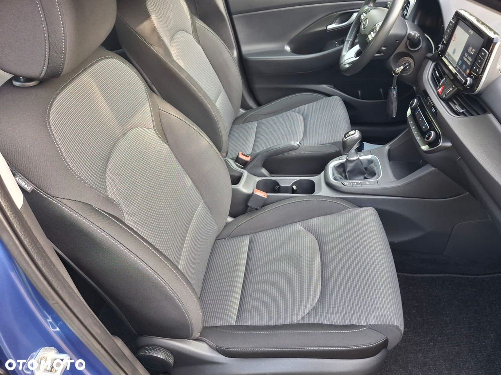 Hyundai i30 1.4 Premium - 21
