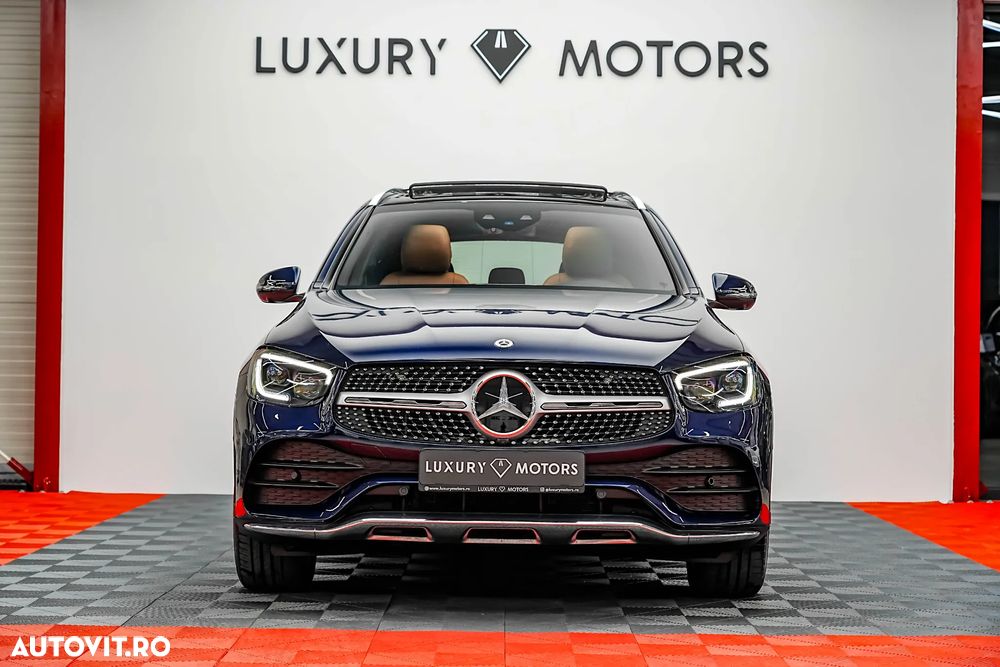 Mercedes-Benz GLC 300 e 4Matic 9G-TRONIC AMG Line Plus - 3