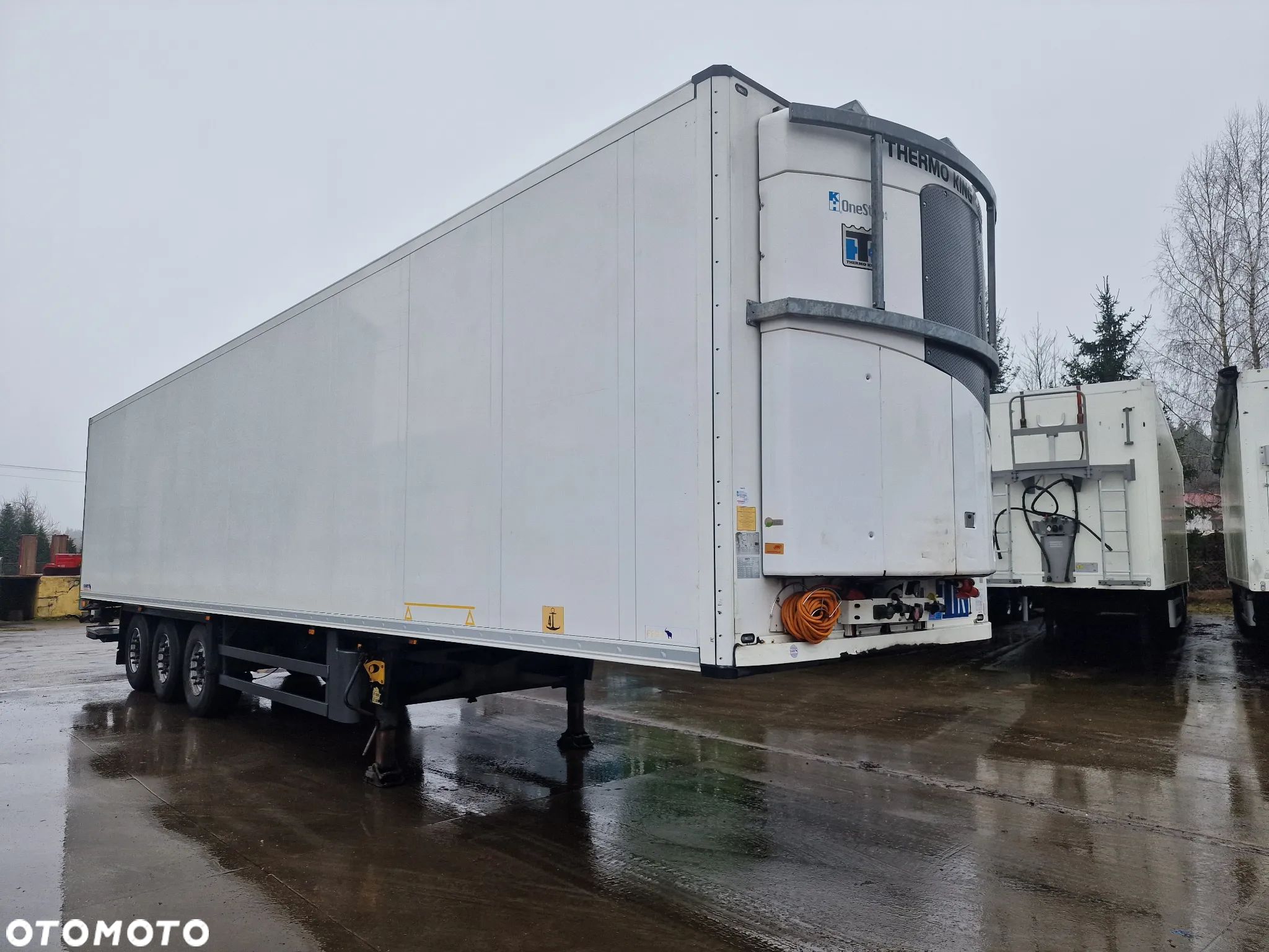 Schmitz Cargobull Thermo King SLXi SPECTRUM Multitemp Winda Bar 2017 rok - 1