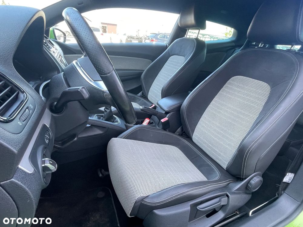 Volkswagen Scirocco 1.4 TSI Match - 17