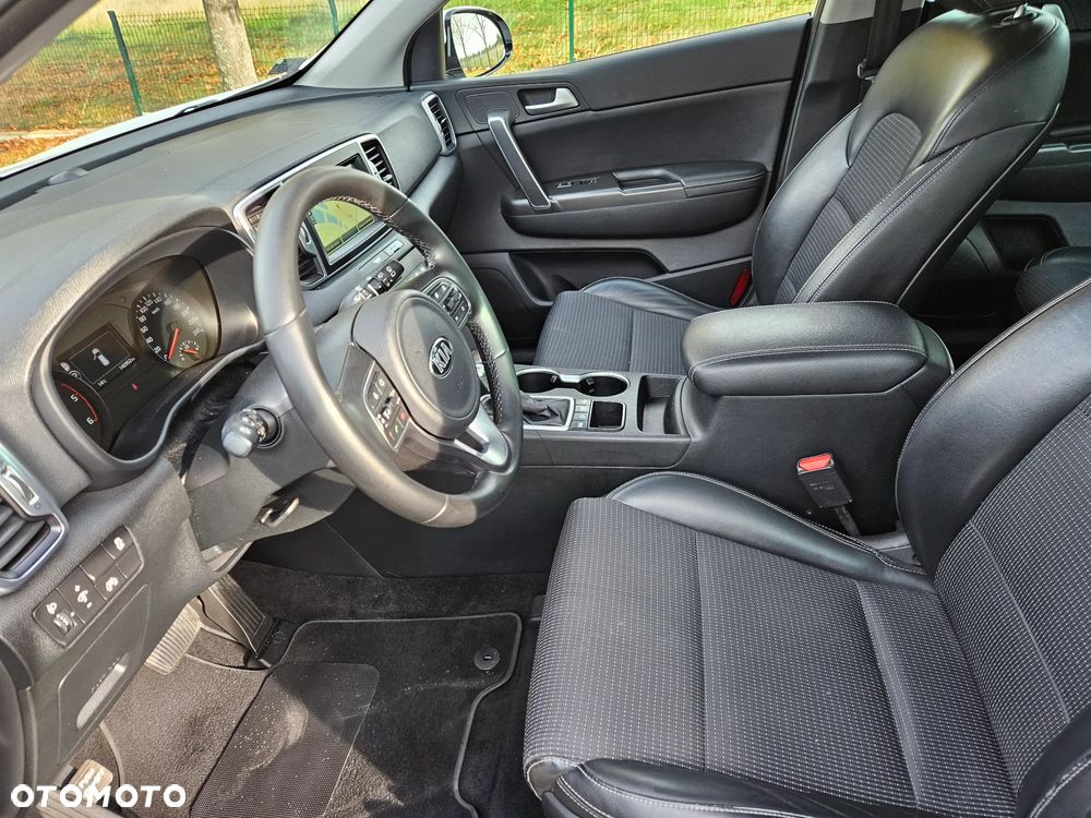 Kia Sportage - 13