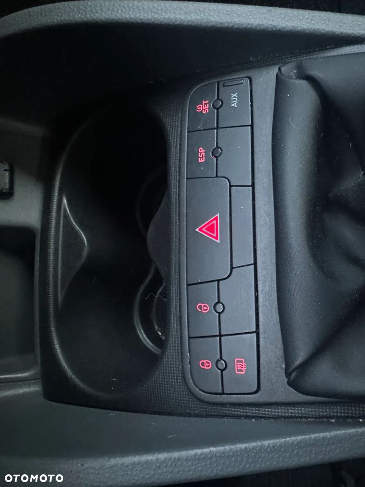 Seat Ibiza 1.4 16V Passion - 12