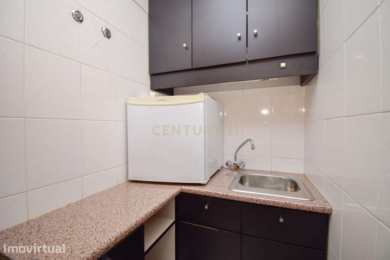 Escritório com estacionamento no centro de Telheiras | 64 m² | Excelen - Grande imagem: 5/15