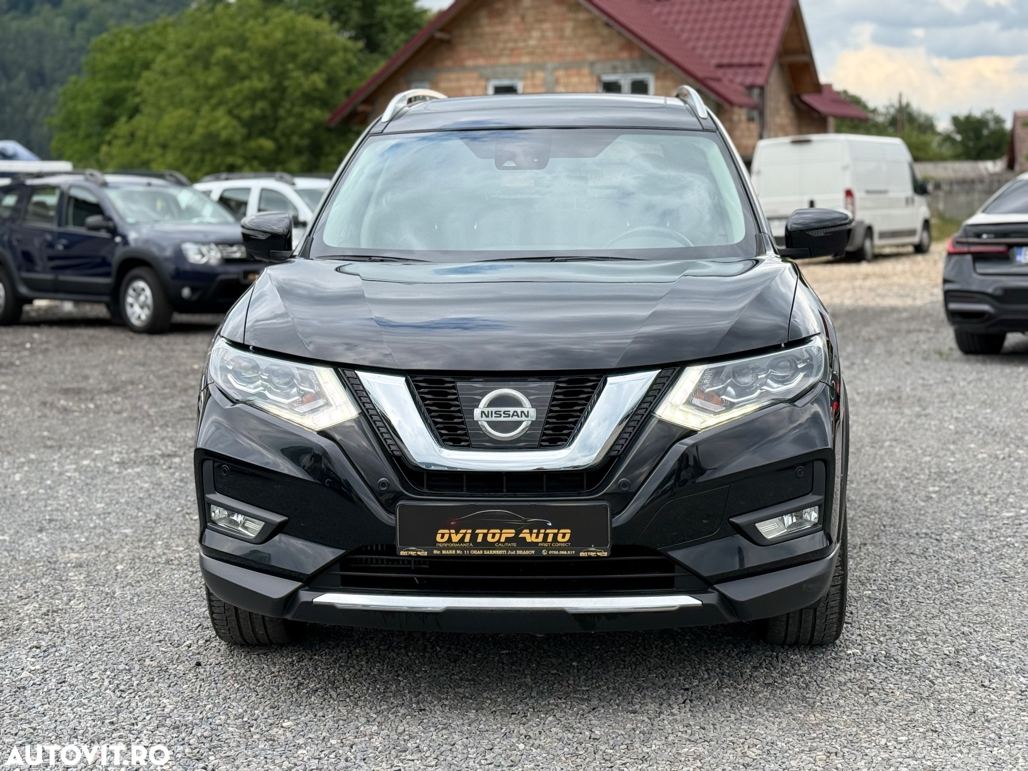Nissan X-Trail 2.0D XTRONIC Start/Stop 4x4-i Tekna - 2